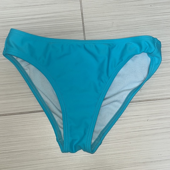 Kids Speedo bathing suit! - Picture 2 of 5